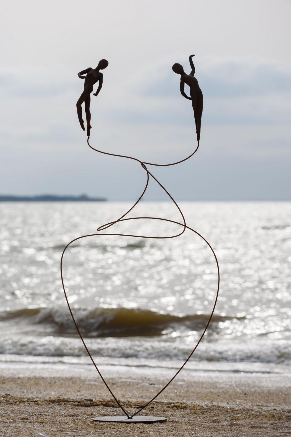 DEUX personnages (Espagnols)